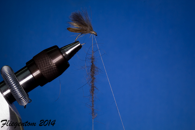 Dubbing in Schlaufe spinnen