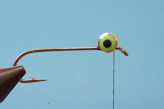 Augen festbinden