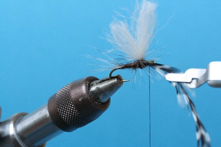 Hechel mit Hechelklemme wickeln
